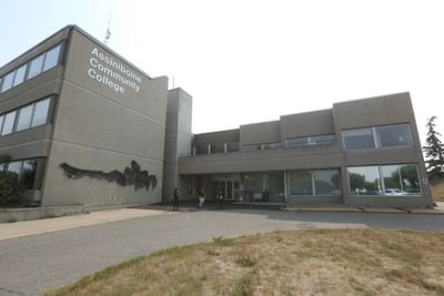 Certificate in Comprehensive Health Care Aide