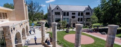 Bachelor Health Humanities