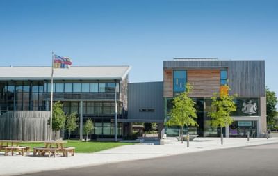 Foundation Degree in Science Veterinary Nursing