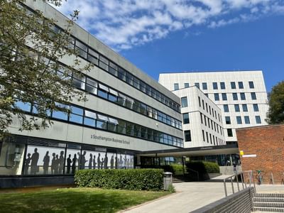 Master of Business Administration (MBA)