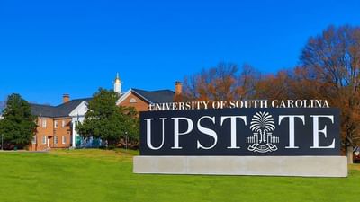 Bachelor of Arts [B.A] Art Studio, emphasis Graphic Design