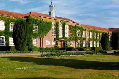 Diploma of Higher Education in Animal Management (Zoo and Wildlife Conservation)